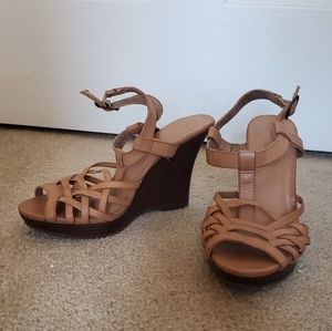 Old Navy Tan Wedges